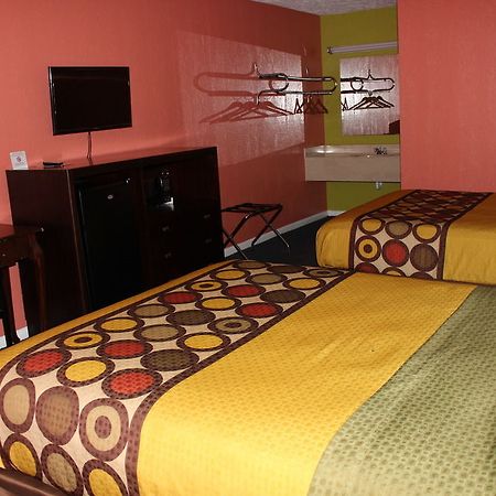 Travel Inn Eutaw Εξωτερικό φωτογραφία