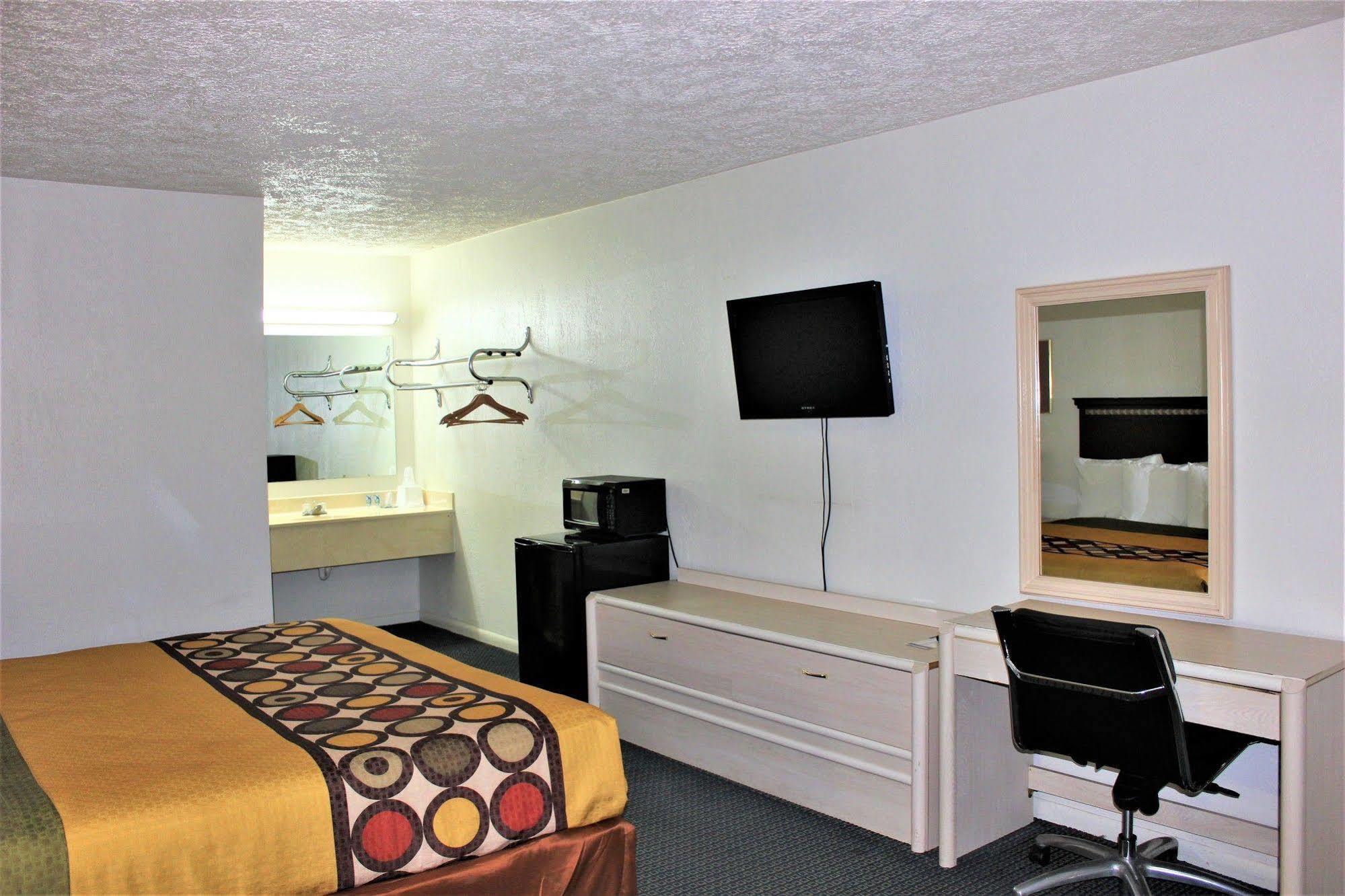 Travel Inn Eutaw Εξωτερικό φωτογραφία