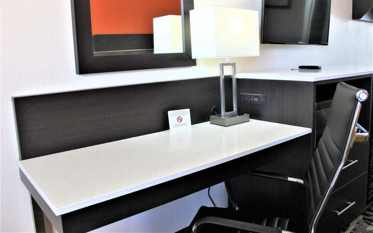 Travel Inn Eutaw Εξωτερικό φωτογραφία